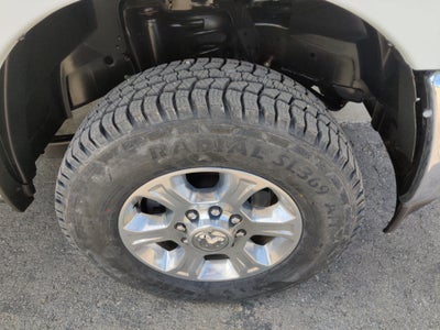 2022 RAM 2500 Big Horn Crew Cab 4x4 8' Box