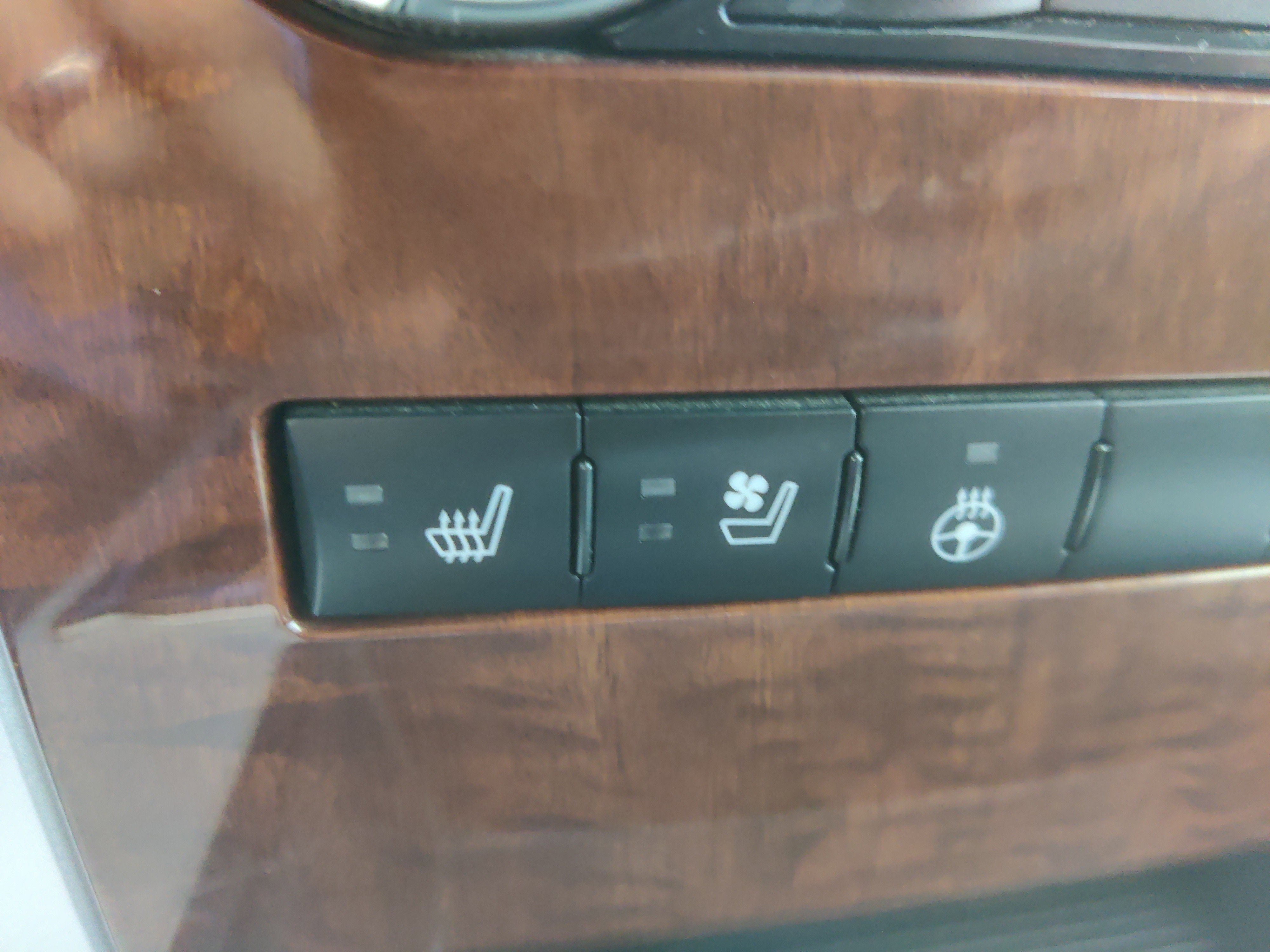 2011 RAM Ram 2500 Laramie